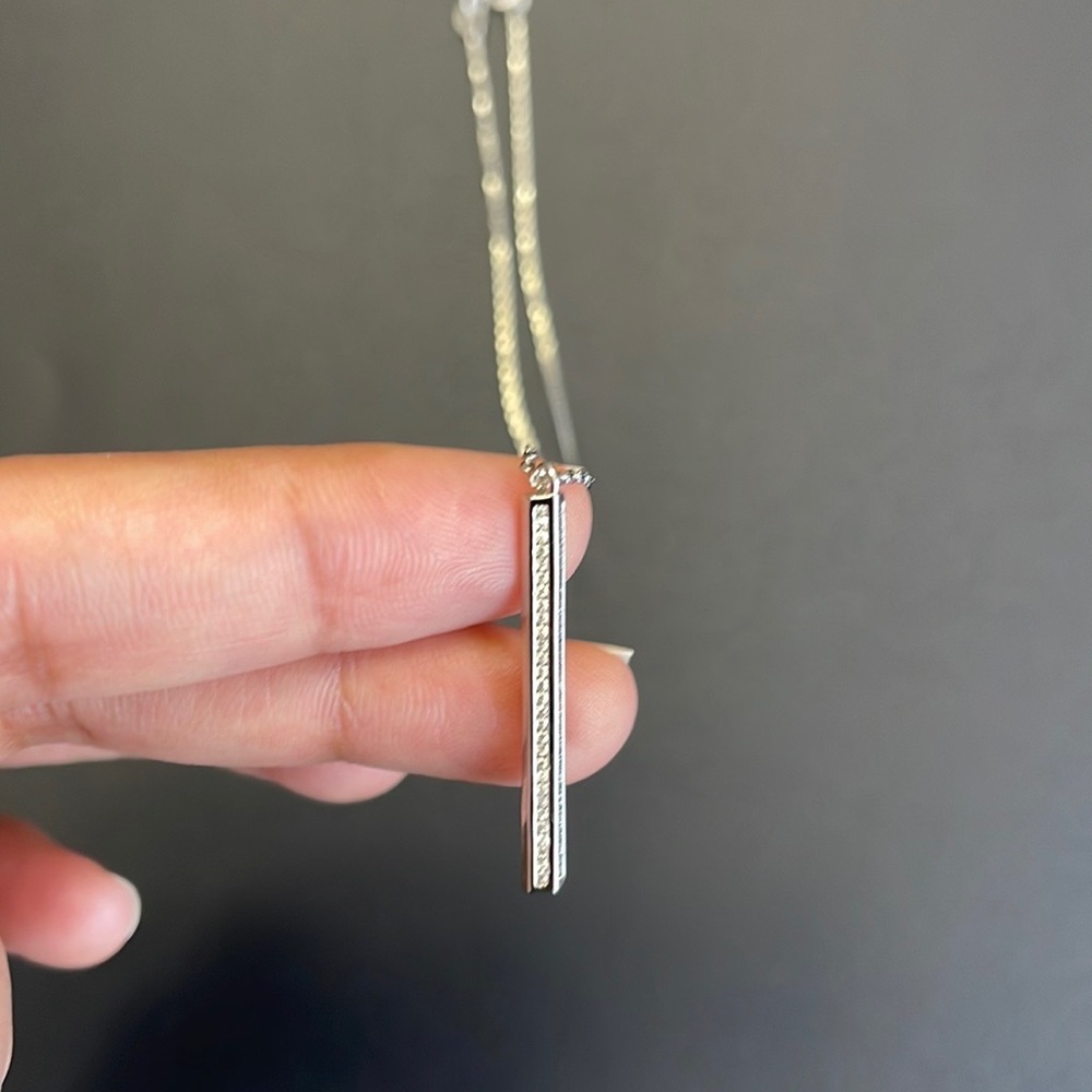 Ardornia Vertical Crystal Bar Necklace